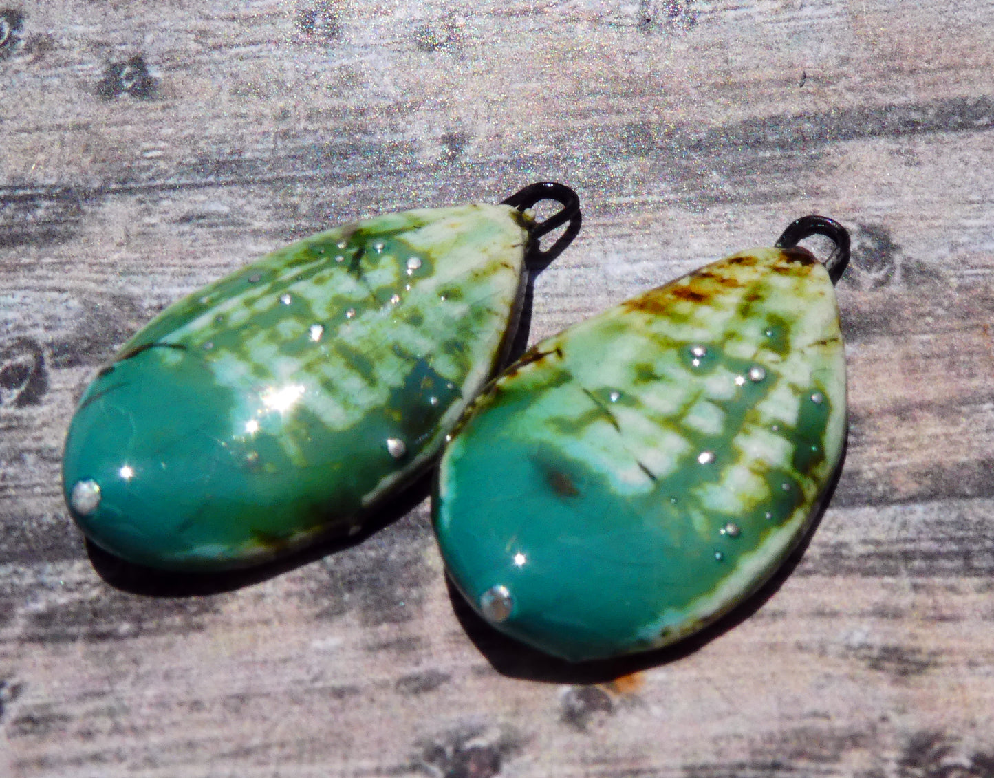 Ceramic Silvery Shell Textured Slice Charms - Jurassic