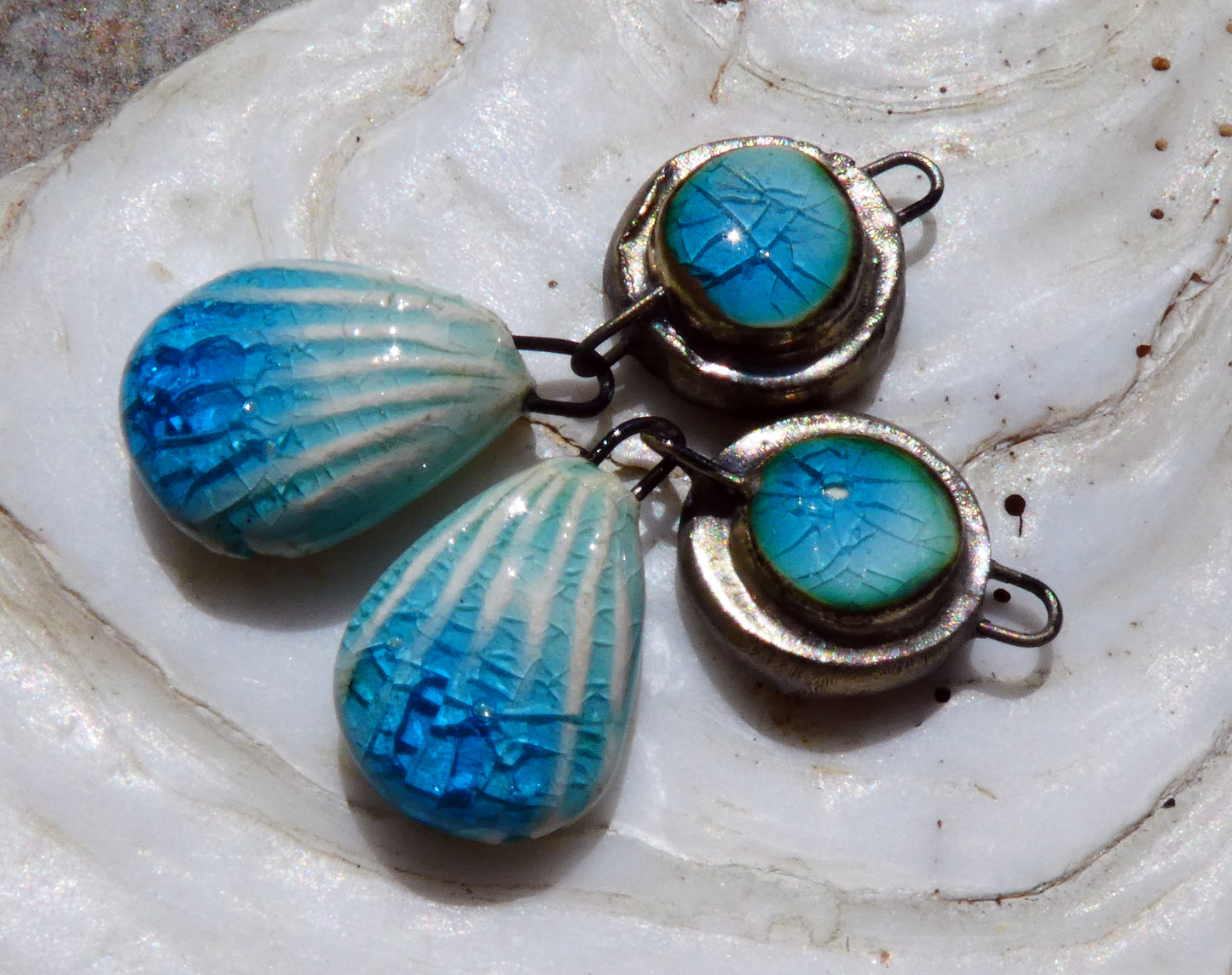 Ceramic Lustrous Moulded Disc and Shell Dangles - Turquoise Crackle