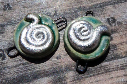 Ceramic Moulded Wave Swirl Disc Connectors - Topaz