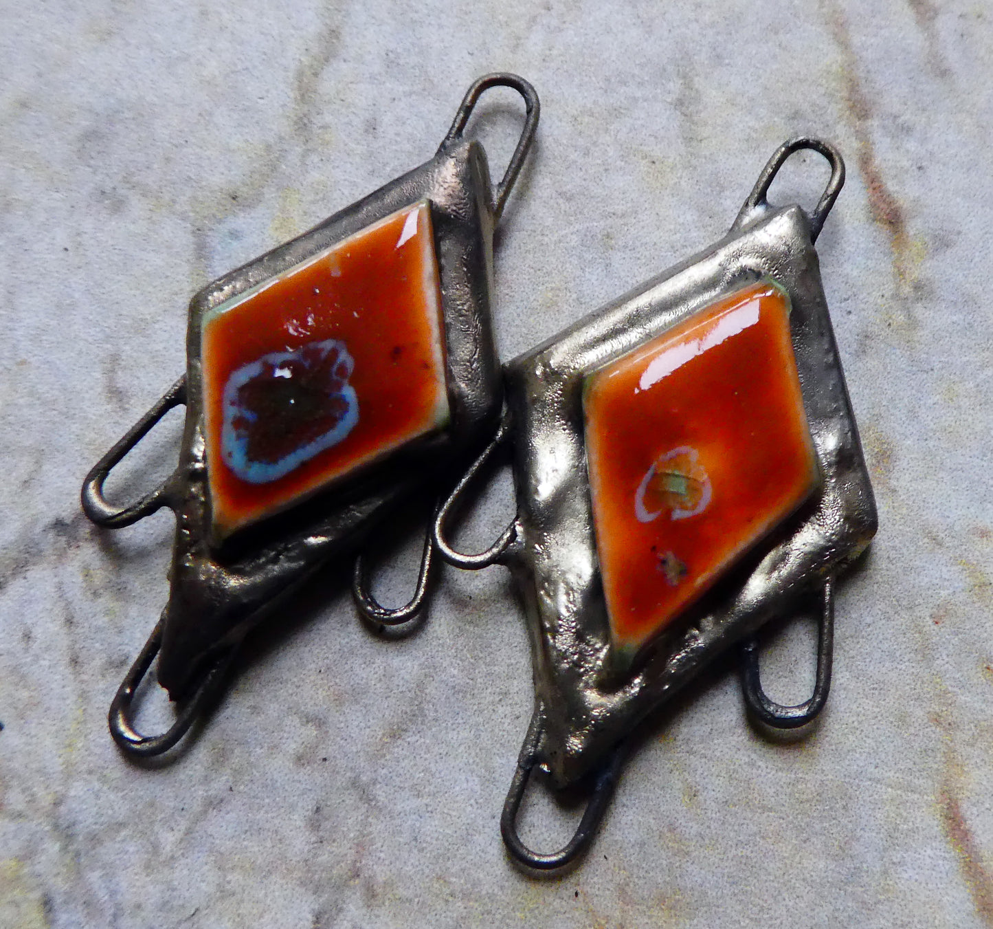 Ceramic Moulded Diamond Connectors-Vermillion Sunburst