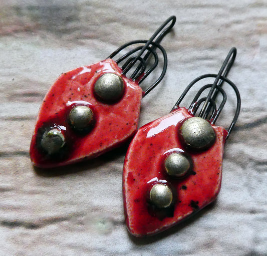 Ceramic Multi Hoop Pointed Charms -Ladybug
