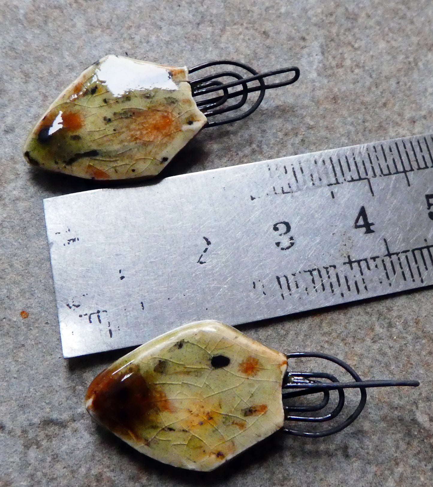 Ceramic Multi Hoop Pointed Charms -Safari