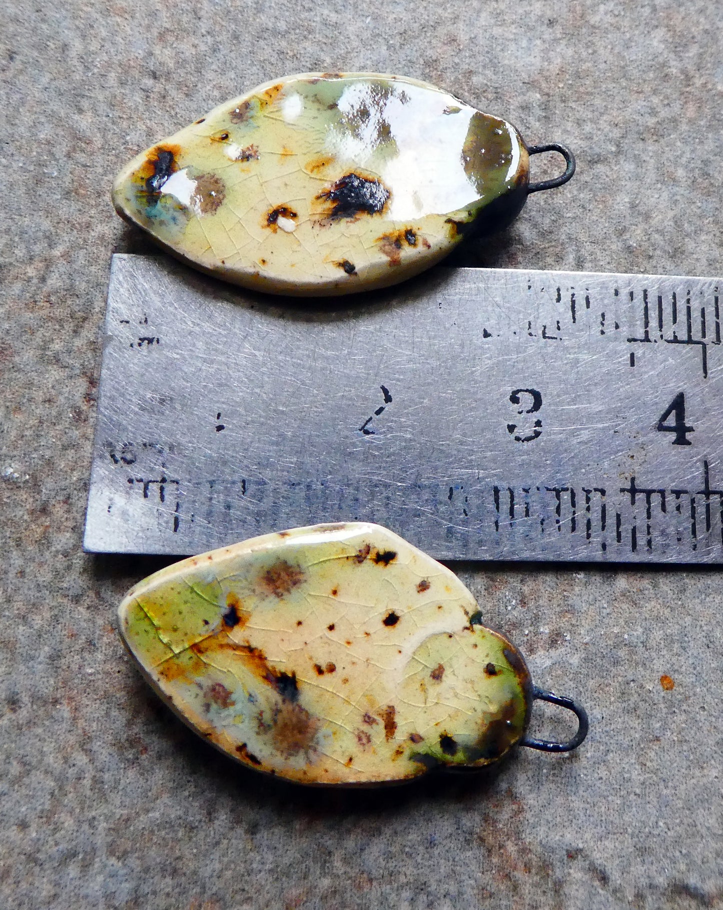 Ceramic Decorative Pointy Charms - Cappuccino Mint