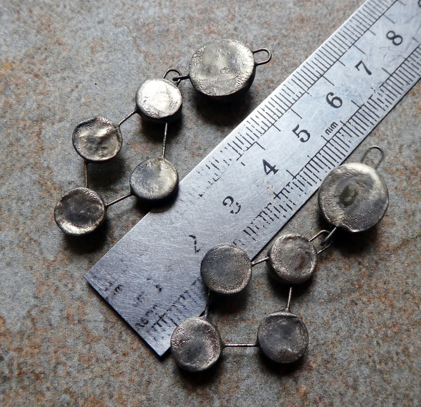 Ceramic Moulded Multi Disc Dangles - Oriental Blue