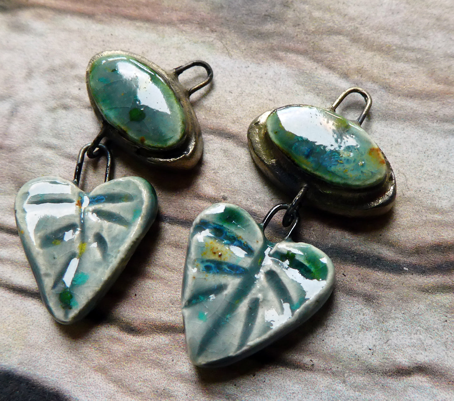 Ceramic Moulded Oval and Leaf Dangles - Mountain Moss