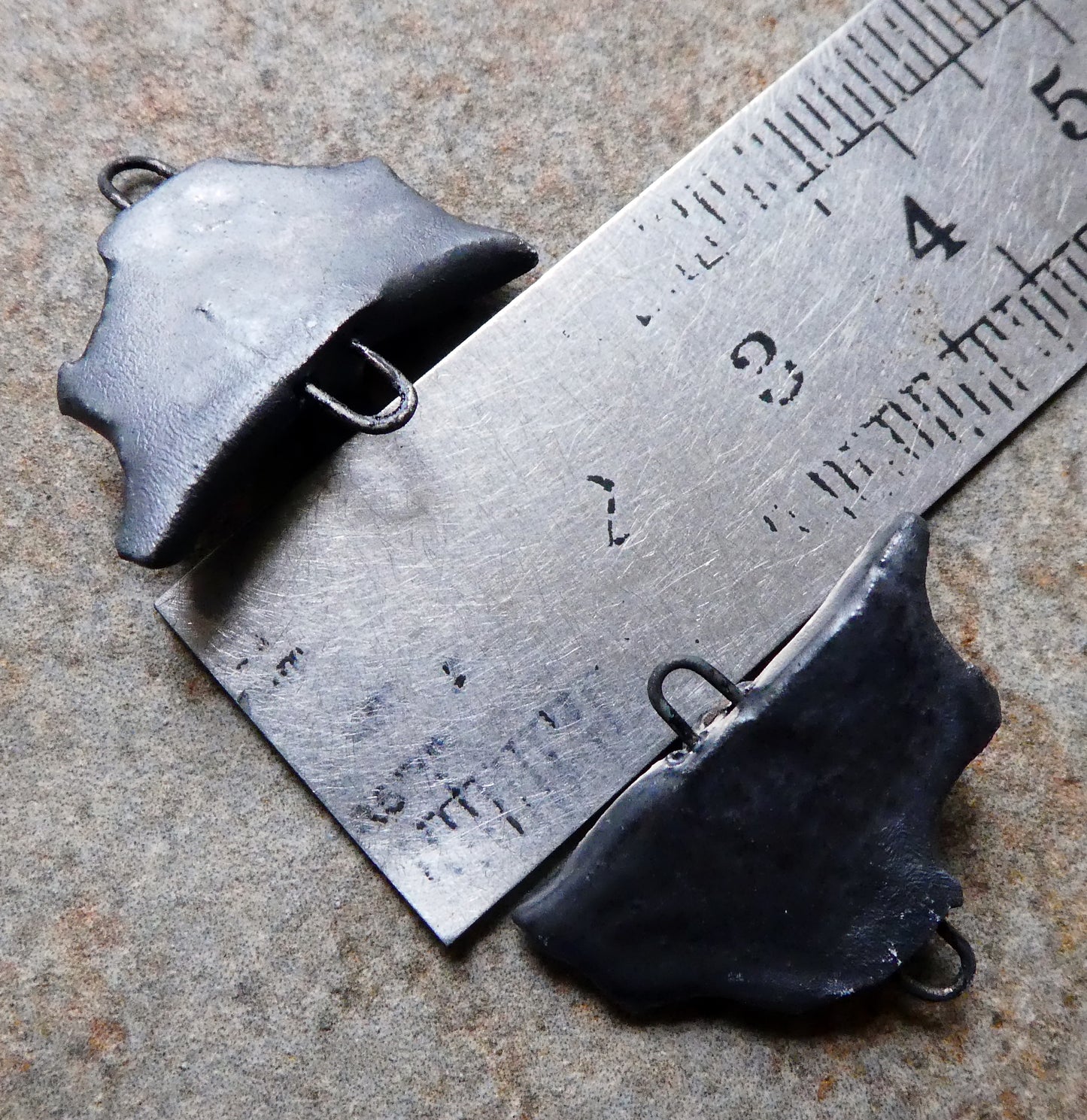 Ceramic Bat Connectors - Pewter