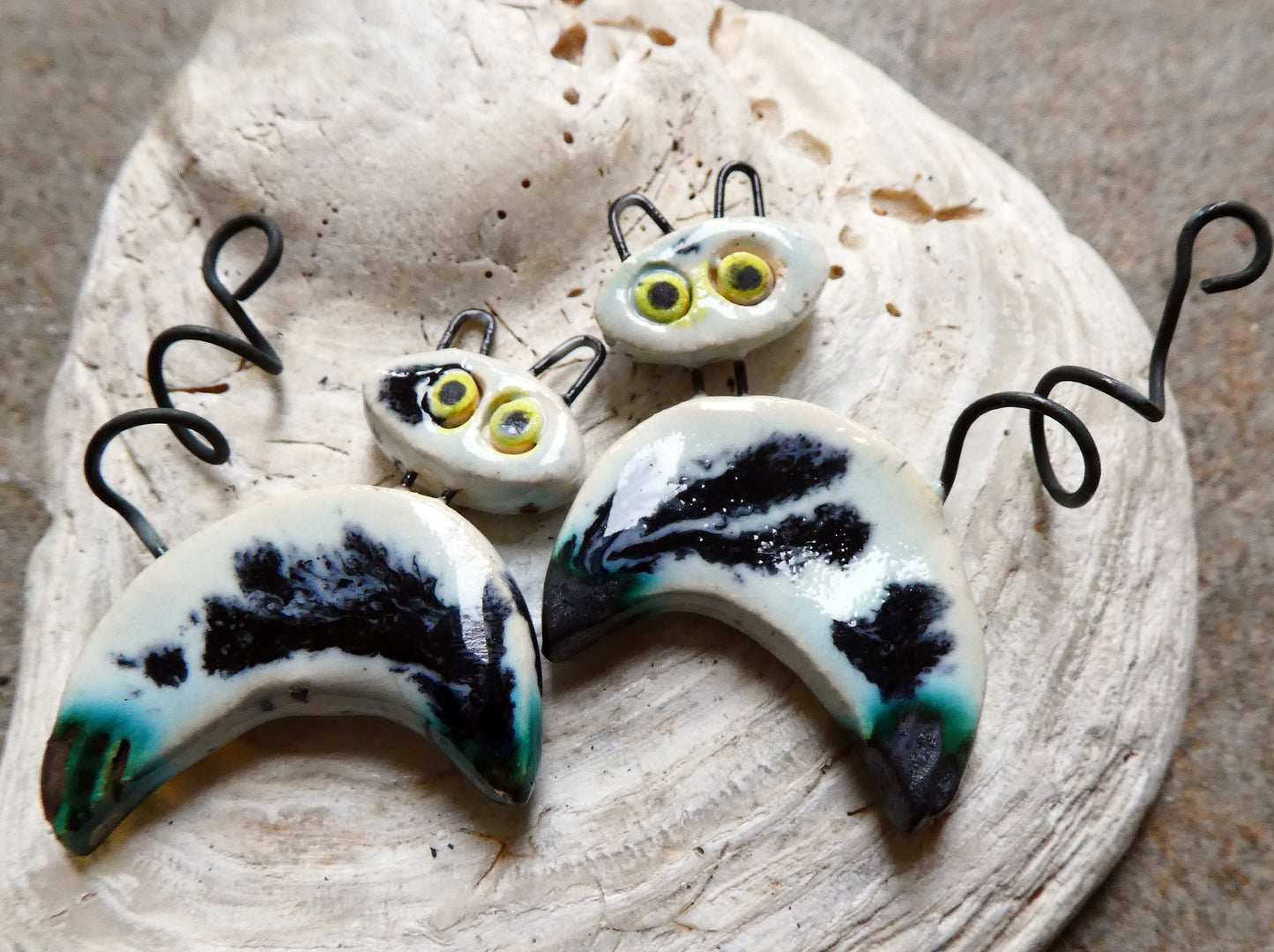 Ceramic Curly Tail Cat Charms - Dalmation