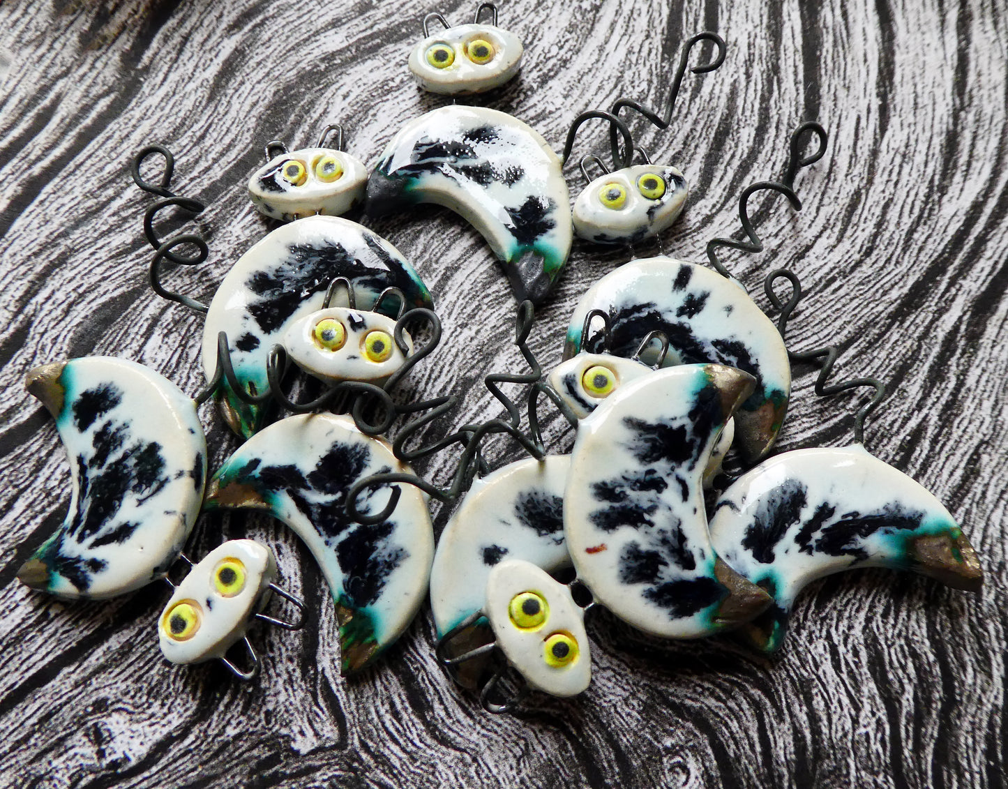 Ceramic Curly Tail Cat Charms - Dalmation