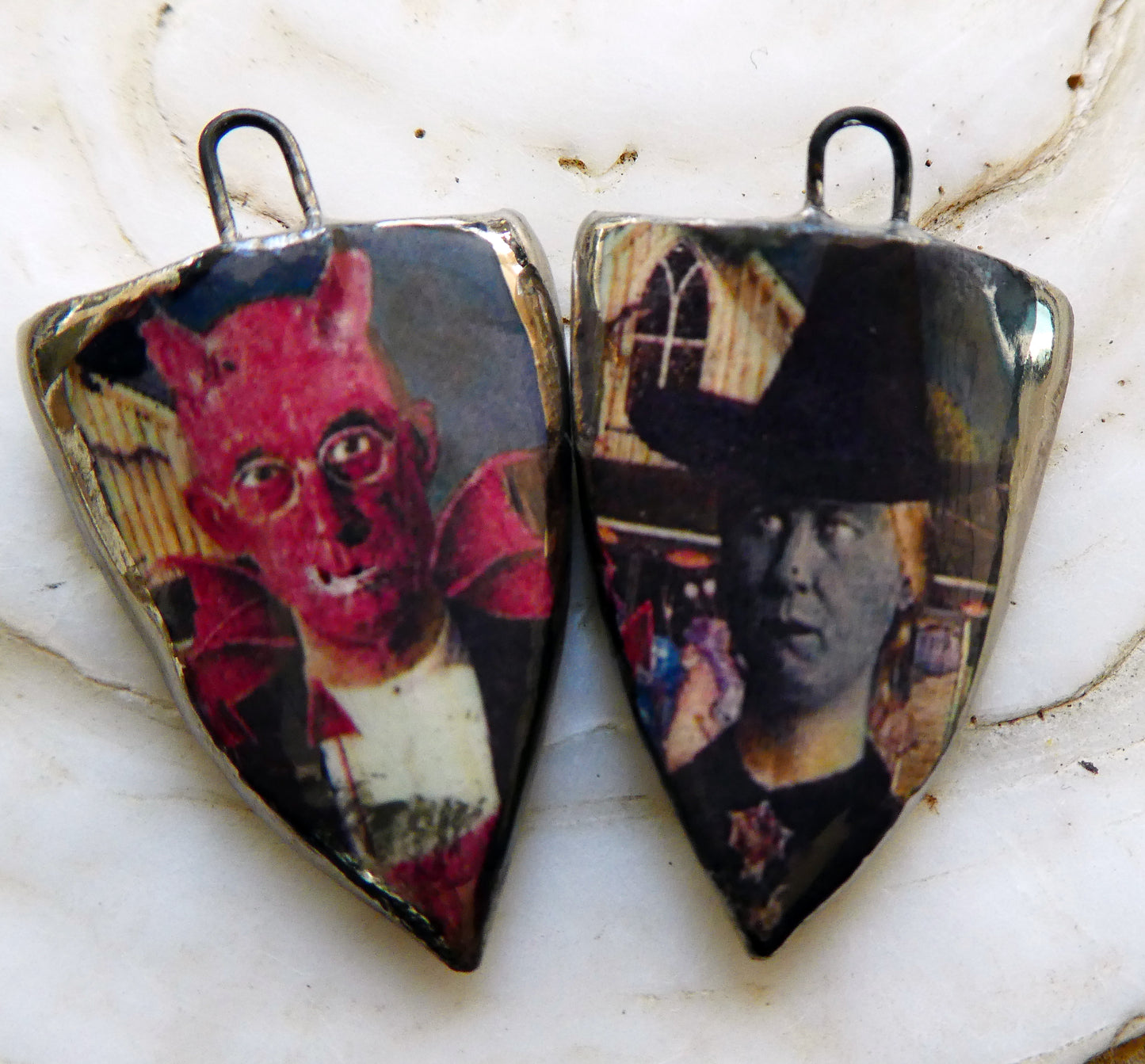 Ceramic Decal Shield Earring Charms - American Gothic #1