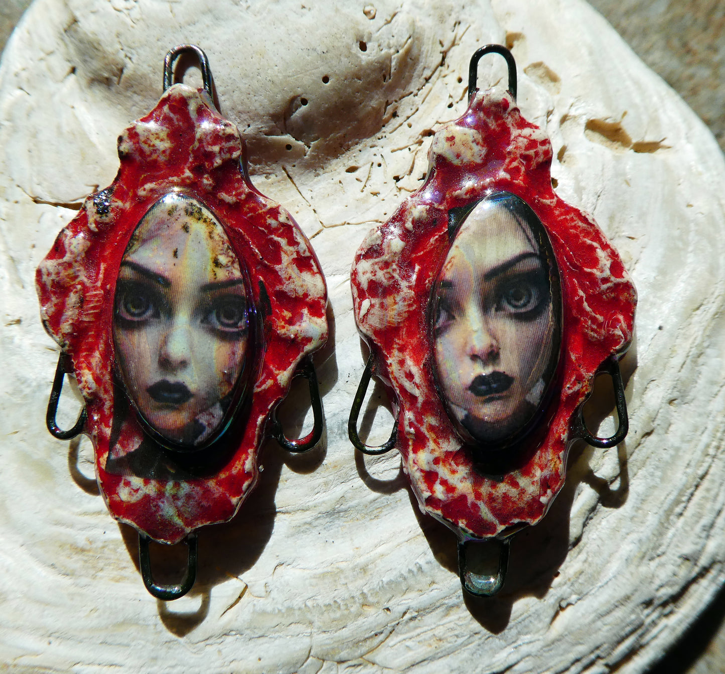 Ceramic Filligree Spooky Girl Connectors #6