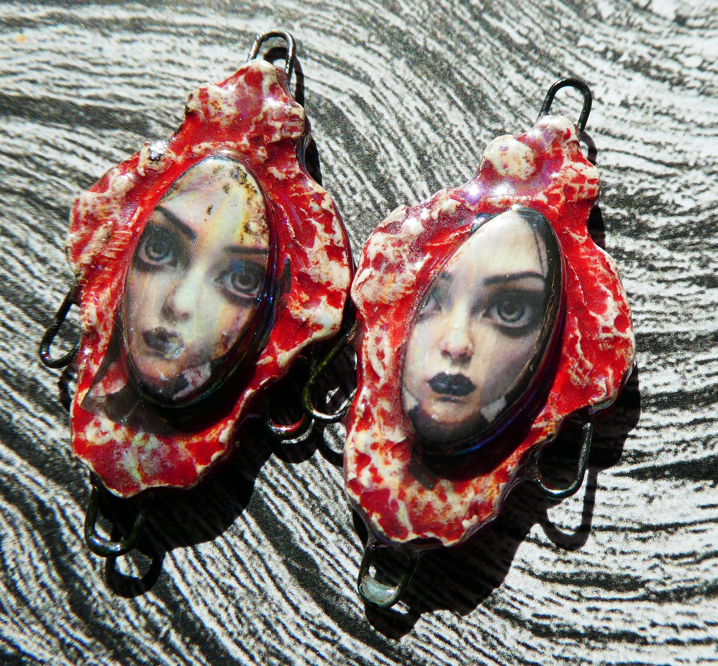 Ceramic Filligree Spooky Girl Connectors #6