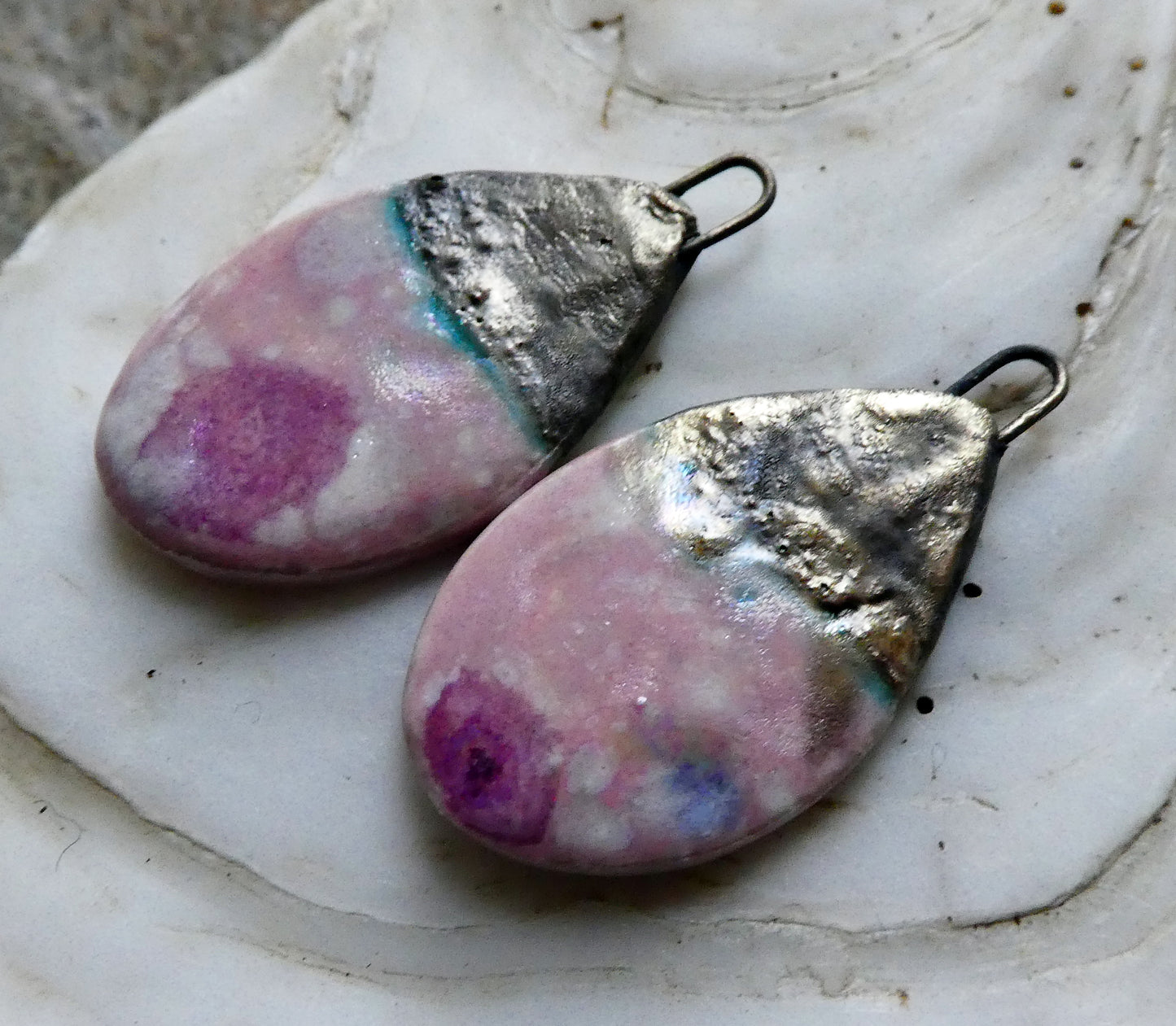 Ceramic Lustrous Flat Teardrop Drops -Pink Plum