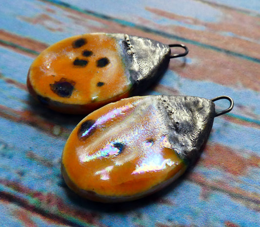Ceramic Lustrous Flat Teardrop Drops - Papaya