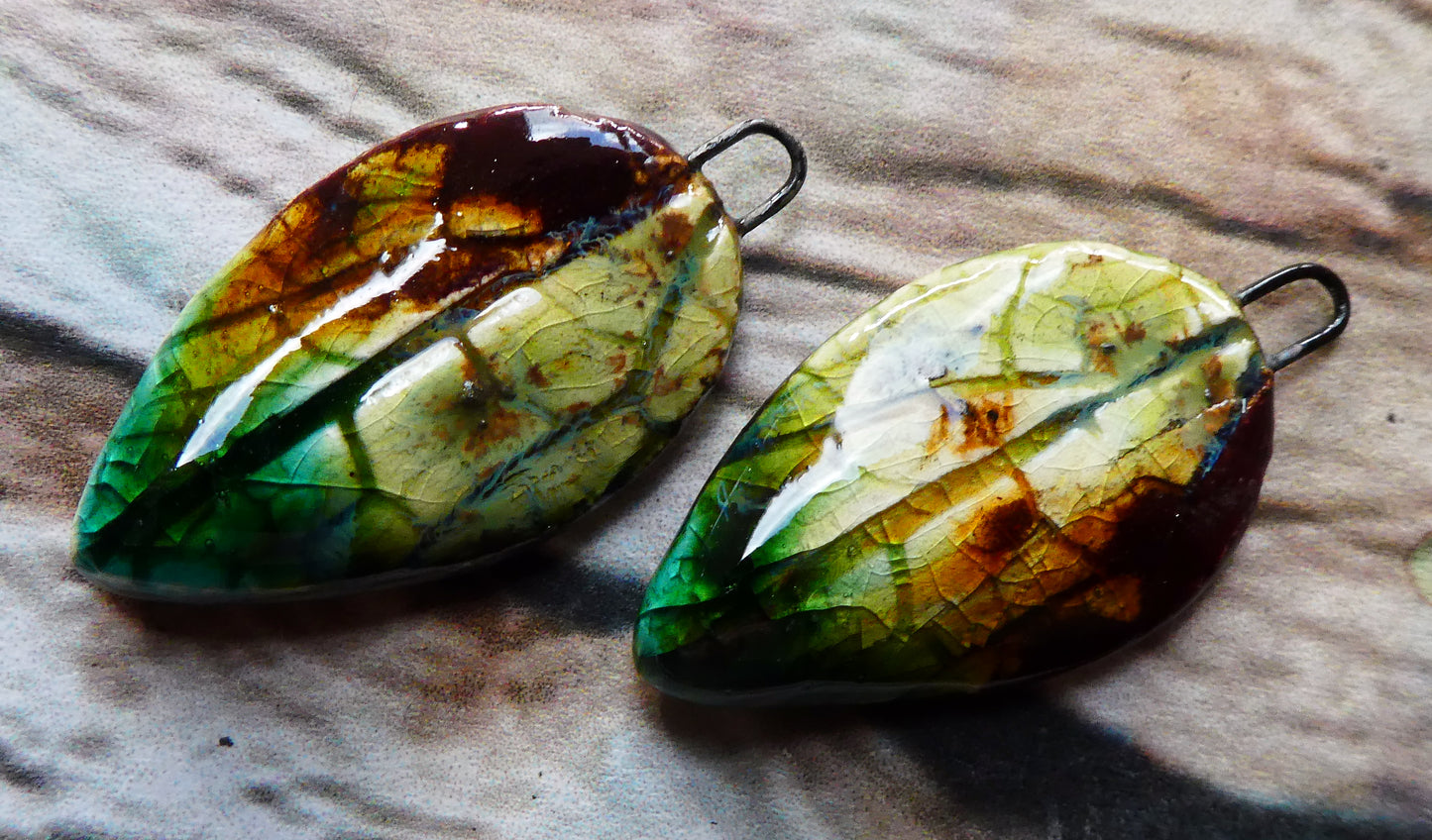 Ceramic Super Slim Autumn Leaf Charms #15