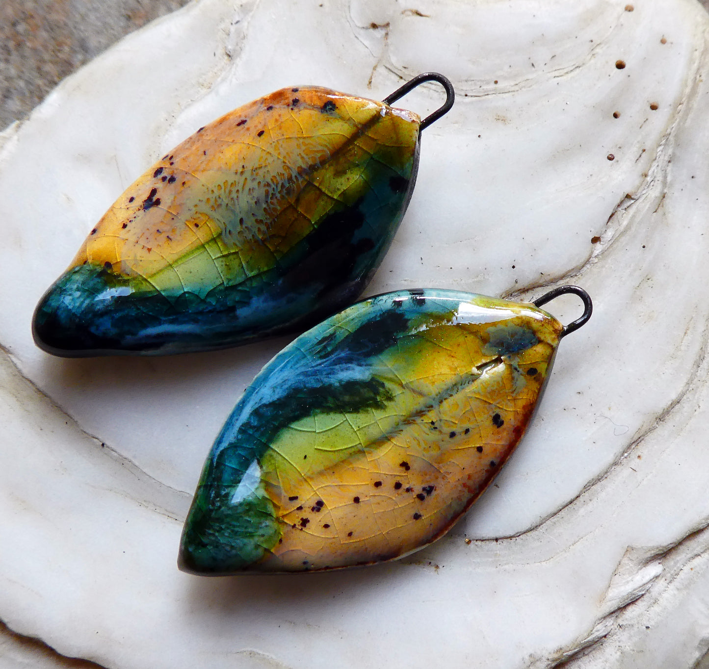 Ceramic Super Slim Autumn Leaf Charms #19