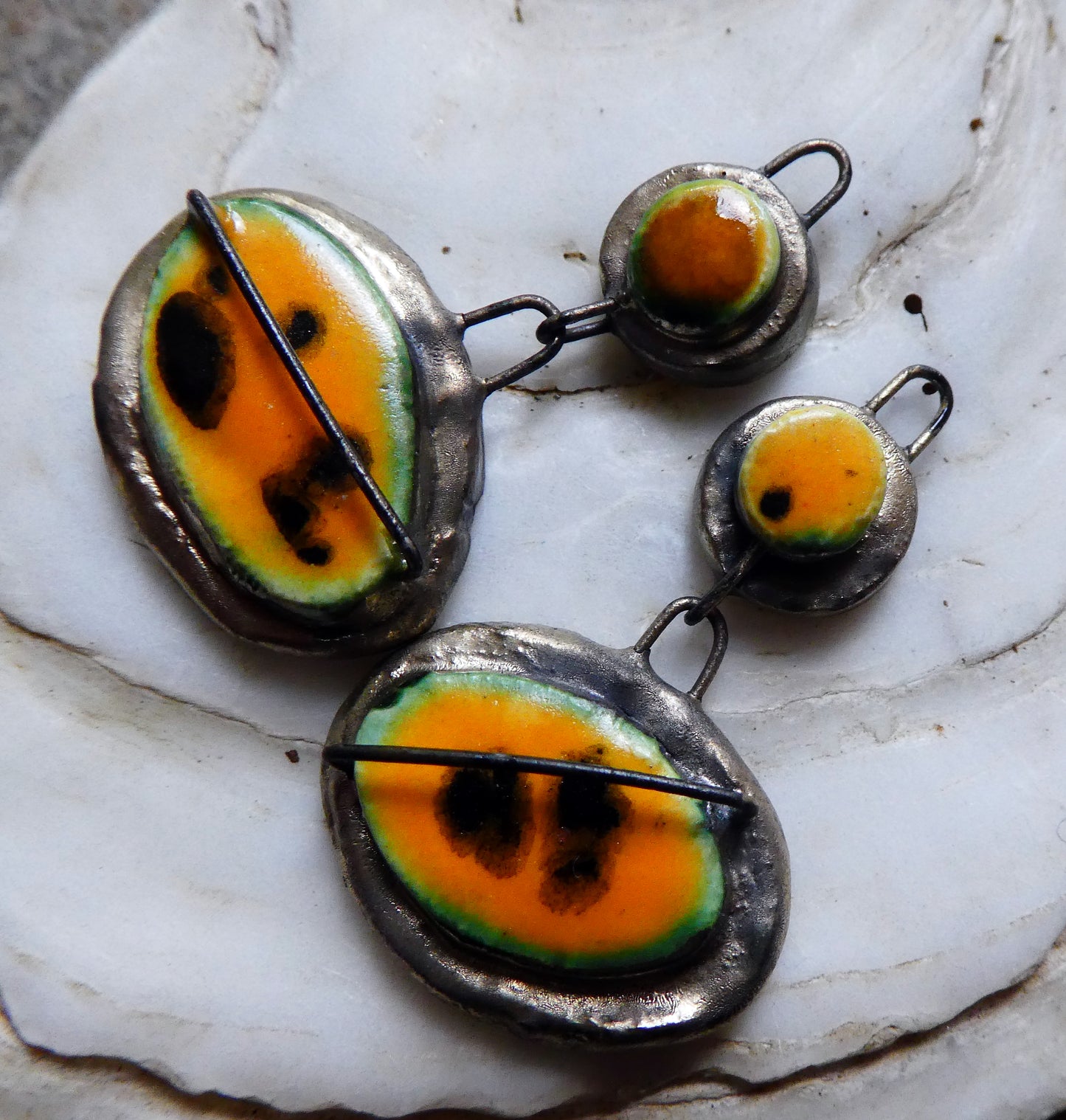Ceramic Moulded Stapled Disc Dangles -Papaya
