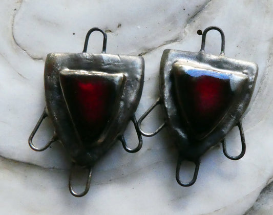 Ceramic Moulded Shield Connectors -Red