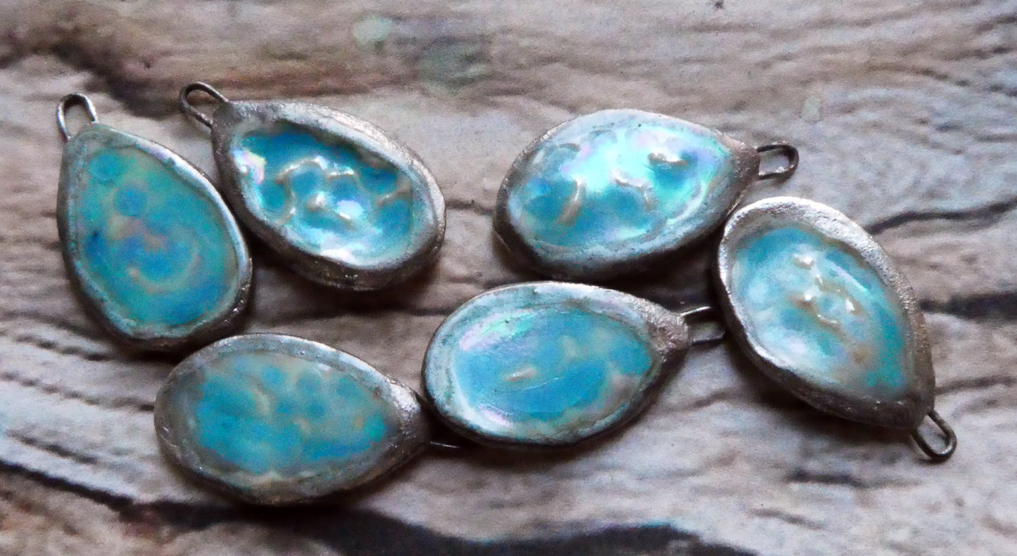 Ceramic Lustrous Silvery Icy Pool Charms - Blue Ice