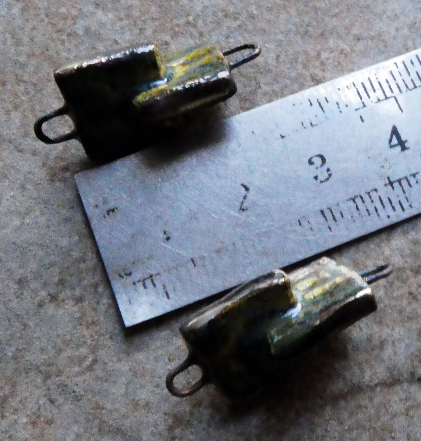 Ceramic Interconnected Squares Connectors- Dark Jade