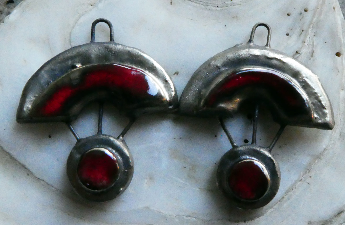 Ceramic Moulded Scoop and Disc Charms -Red