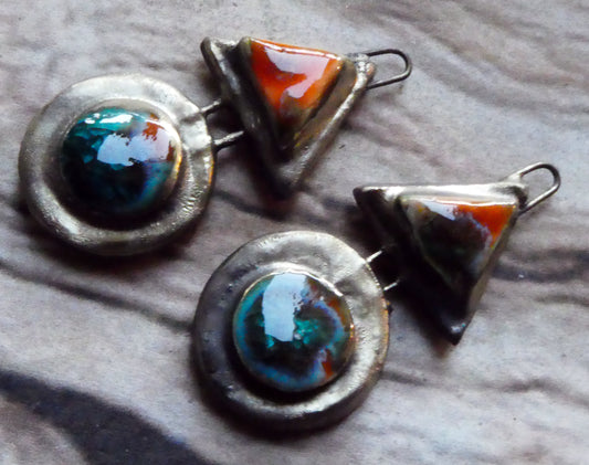 Ceramic Moulded Mixed Shape Charms - Vermilion Sunburst