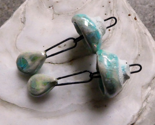 Ceramic Lustrous Snowy Cap and Dangle Dangles -Turquoise Crackle