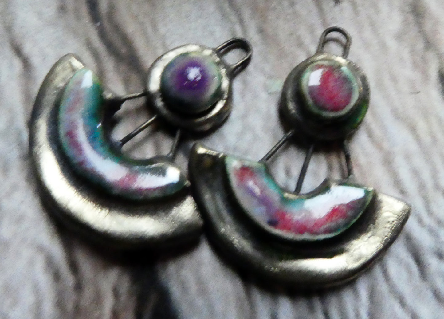 Ceramic Moulded Disc and Scoop Charms - Berry Tart