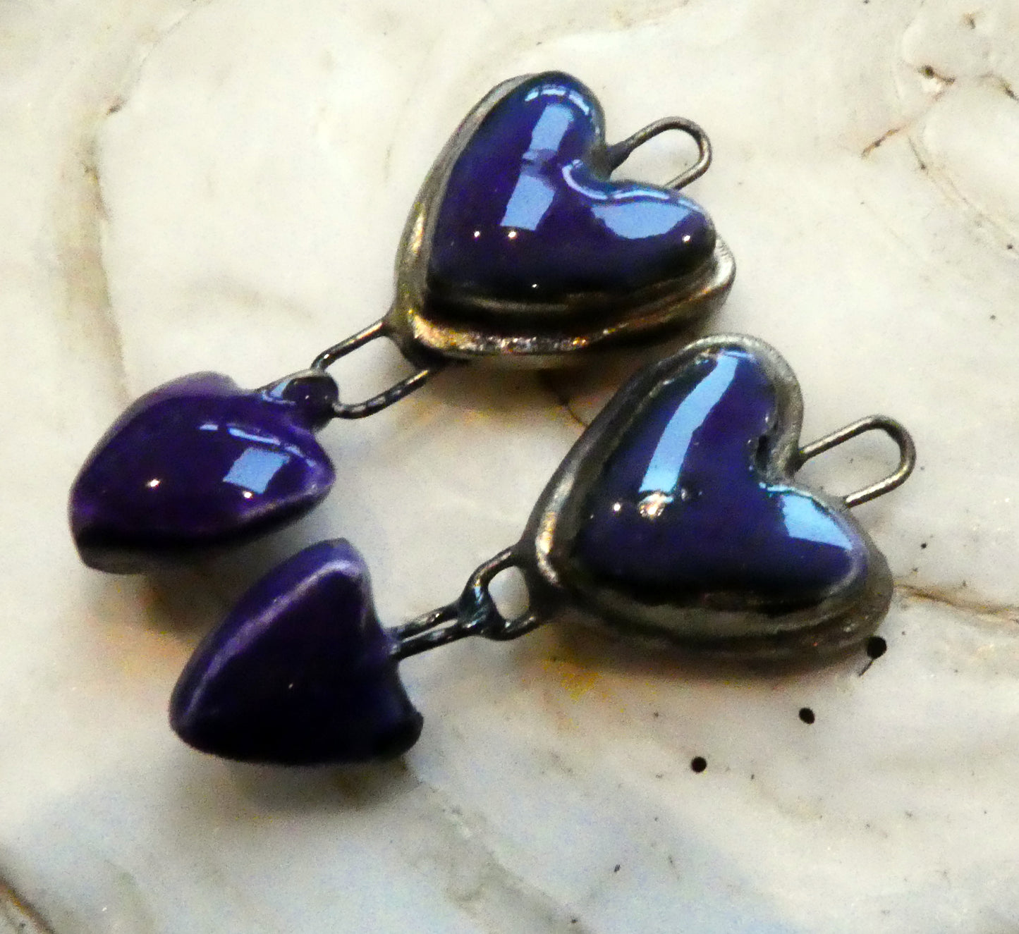 Ceramic Moulded Double Heart Dangles - Dark Purple