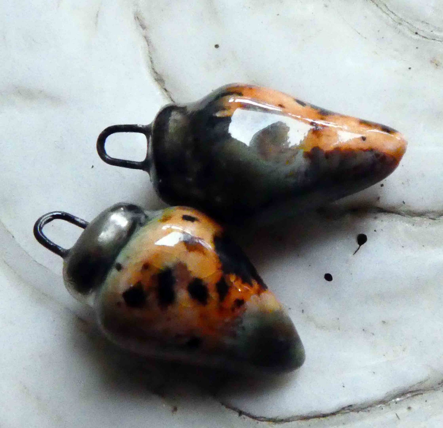 Ceramic Pointy Drop Charms - Oriental Caramel