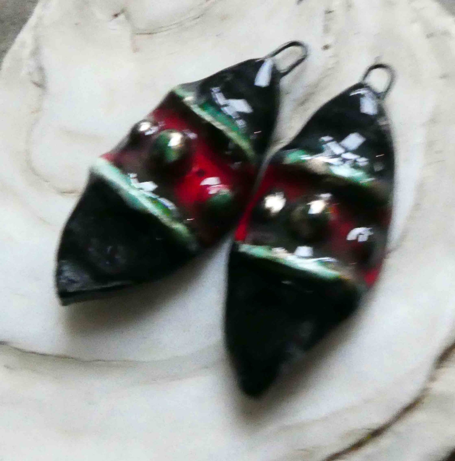 Ceramic Moulded Leaf Charms -#5