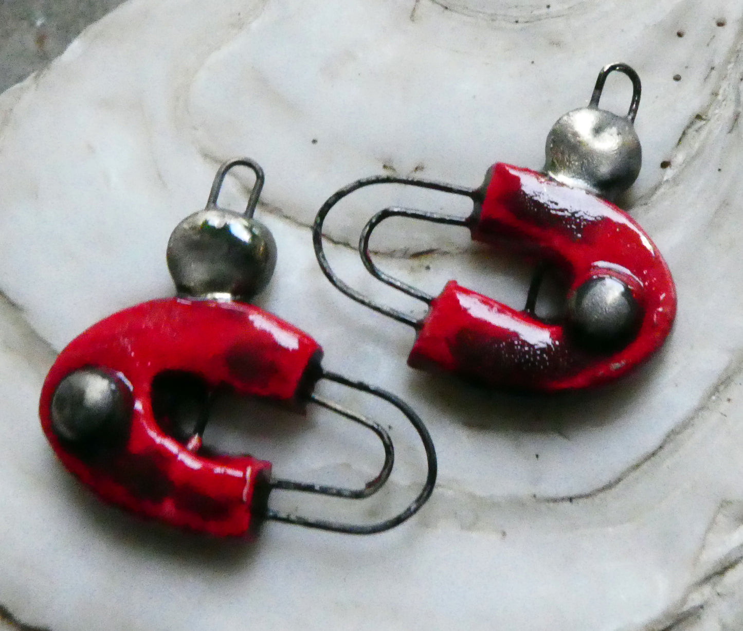 Ceramic Two Hoop Curved Connectors -Radstock Red