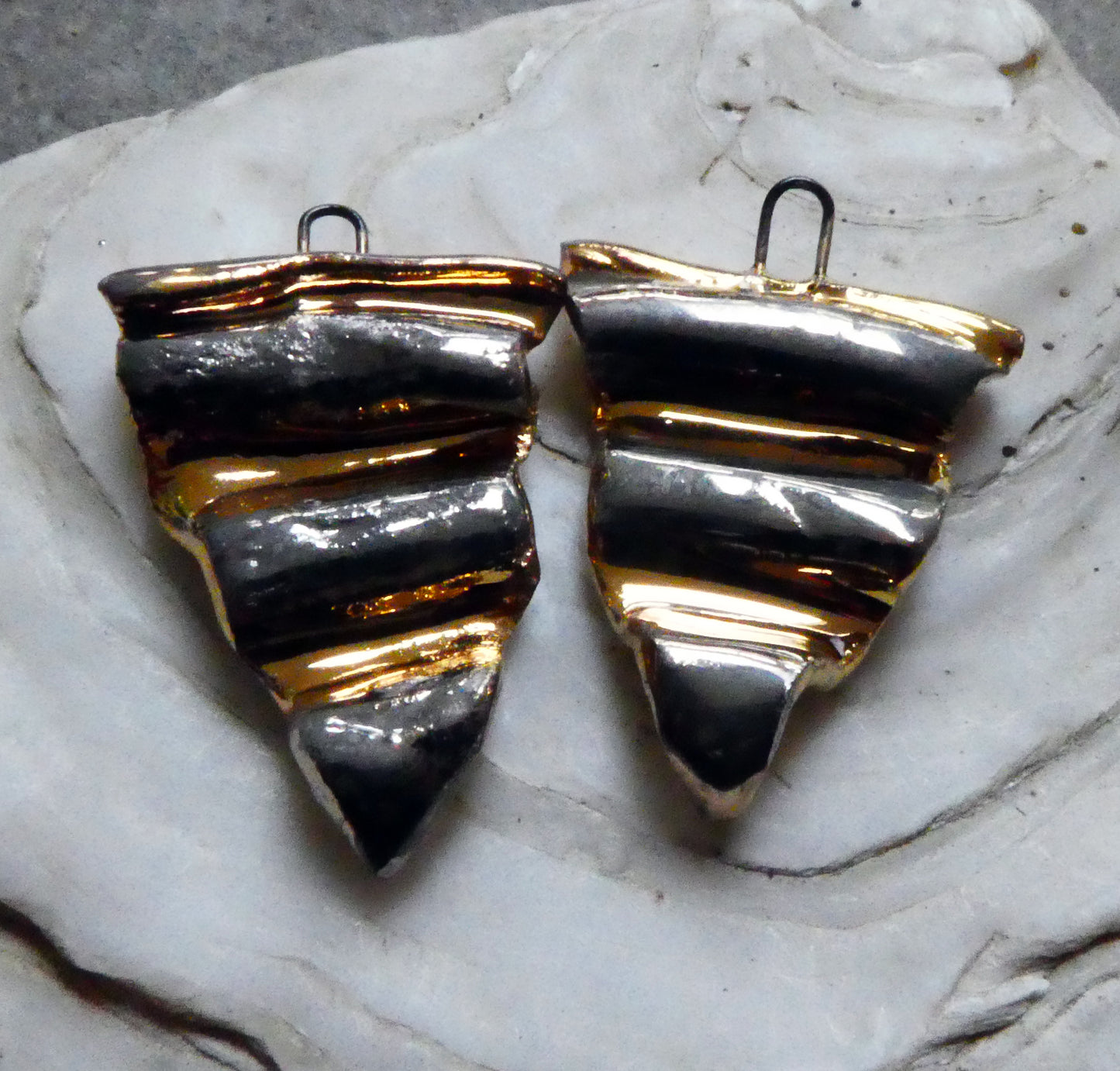 Ceramic Rippled Charms - Gold and Platinum