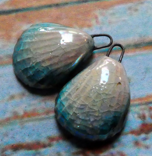 Ceramic Lustrous Shell Charms -Orchid
