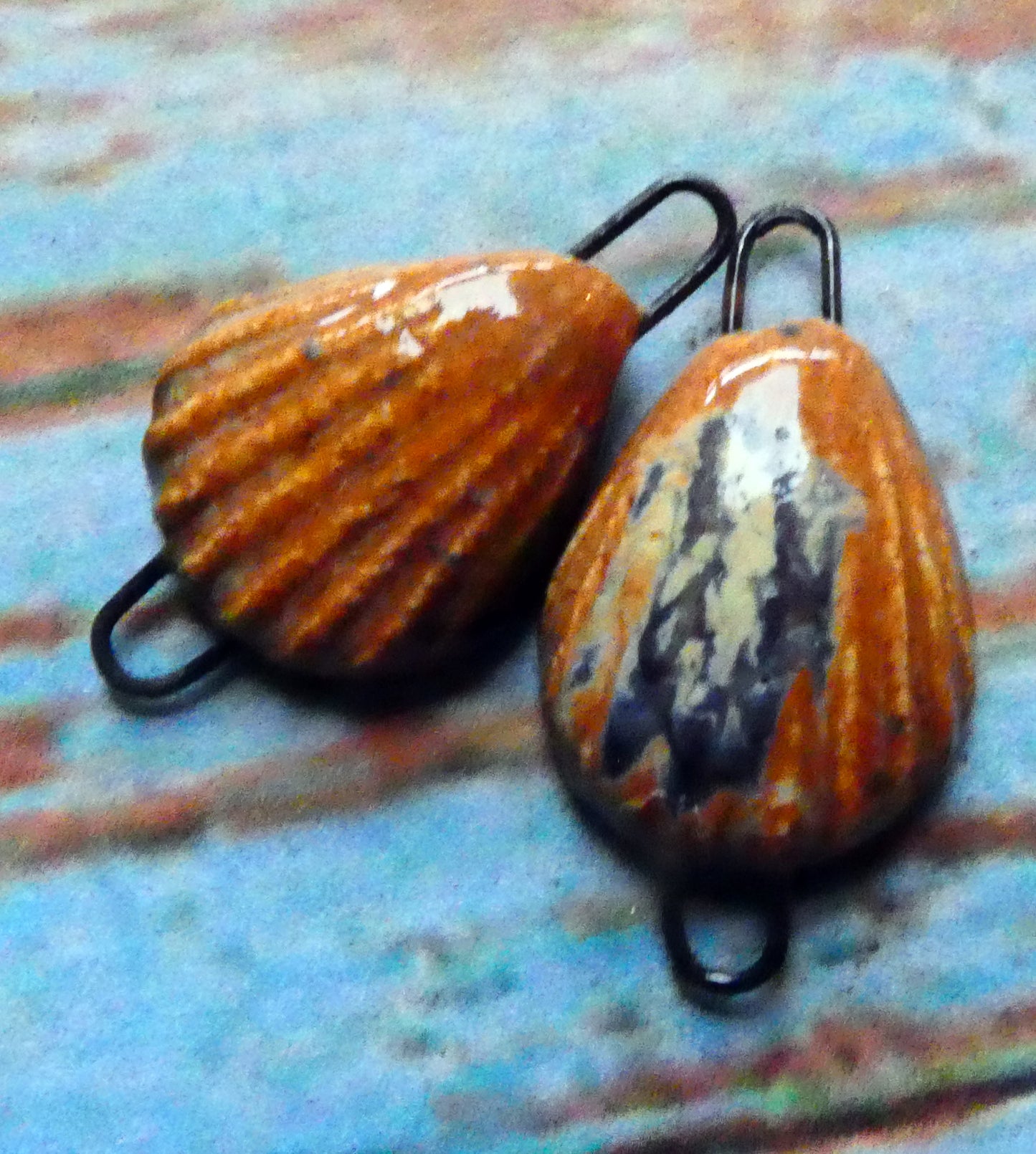 Ceramic Lustrous Shell Connectors - Tibet