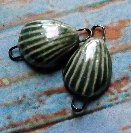 Ceramic Lustrous Shell Connectors - Green Tea
