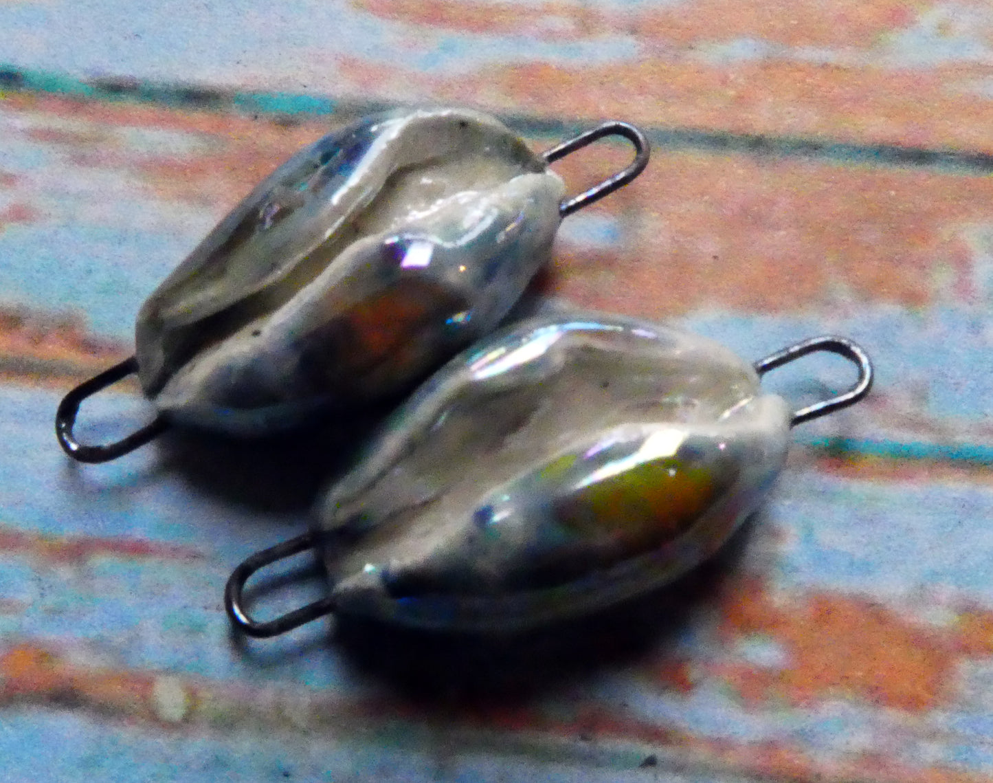 Ceramic Lustrous Cowrie Shell Connectors - Koi Pond