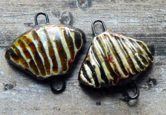 Ceramic Fan Shaped Shelly Connectors- Dune