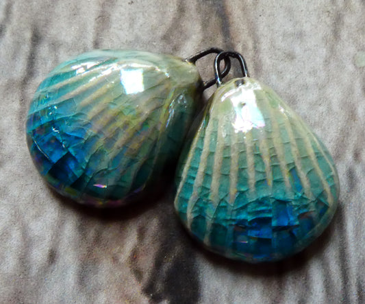 Ceramic Lustrous Shell Charms -Turquoise Crackle
