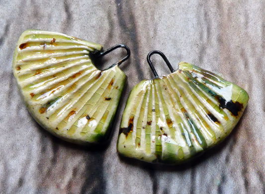 Ceramic Fan Shaped Shell Charms -Cappuccino Mint