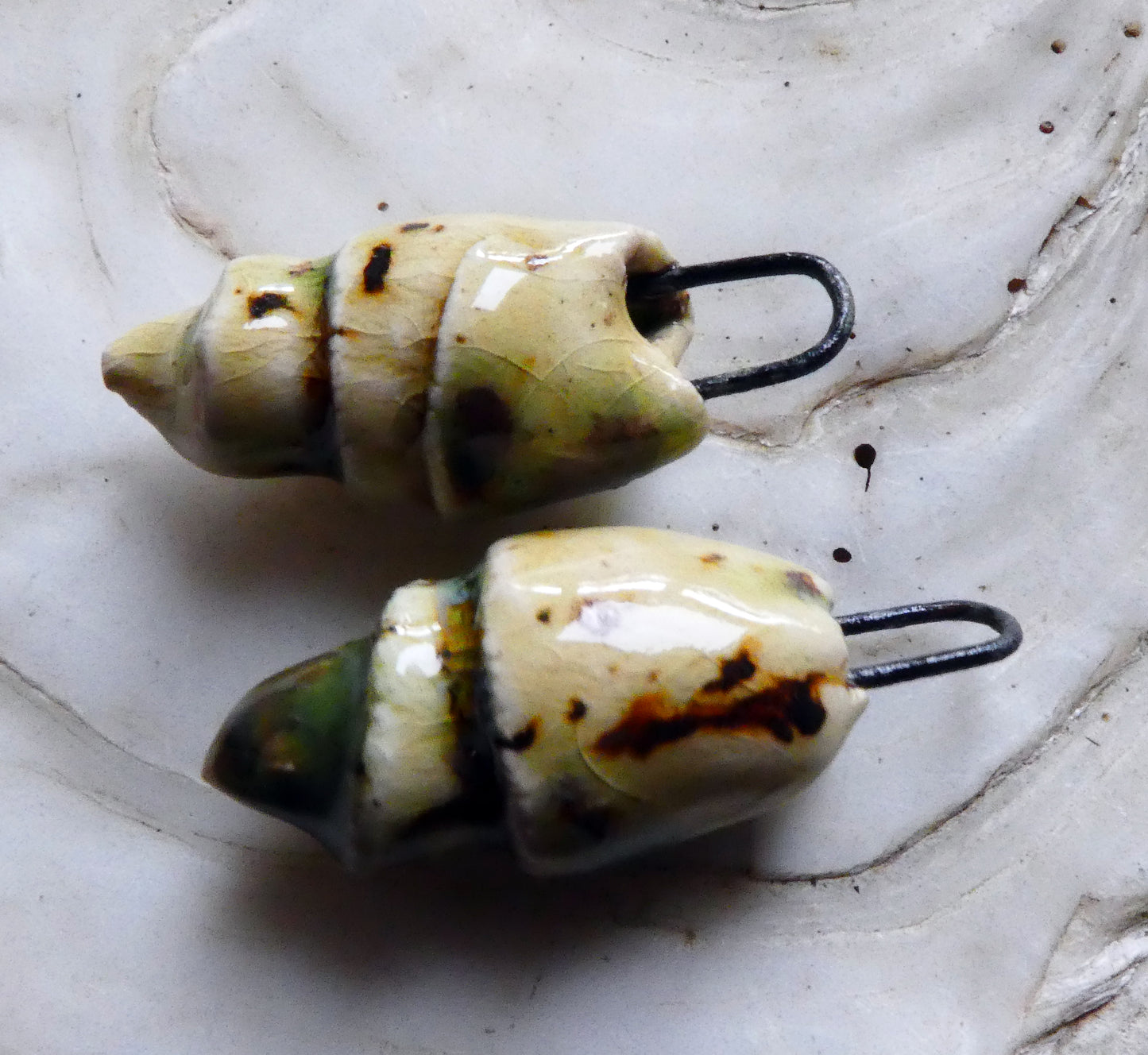 Ceramic Conical Shell Charms - Cappuccino Mint