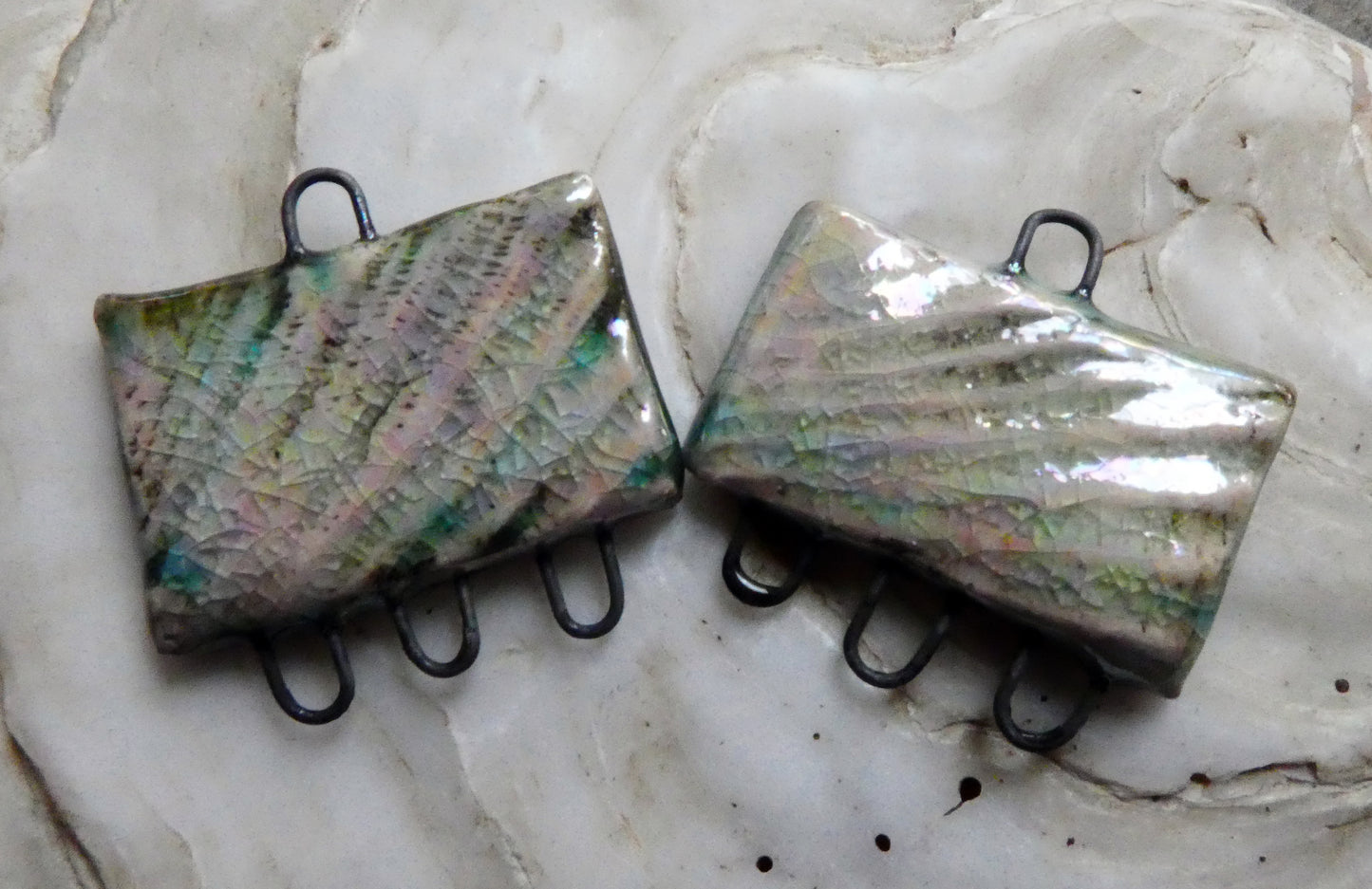 Ceramic Shell Textured Oblong Connectors - Orchid