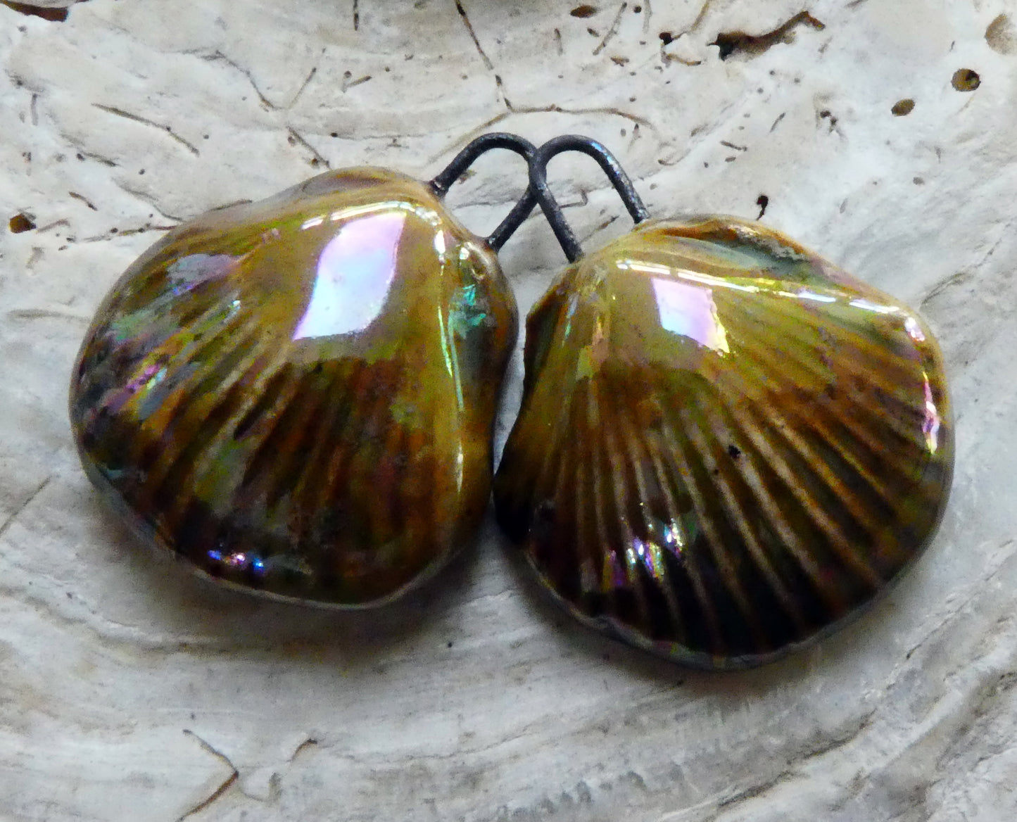 Ceramic Lustrous Scallop Shell Charms -Dune
