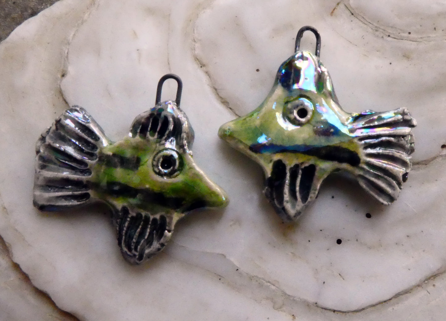 Ceramic Lustrous Ray Fish Earring Charms - Green Crackle