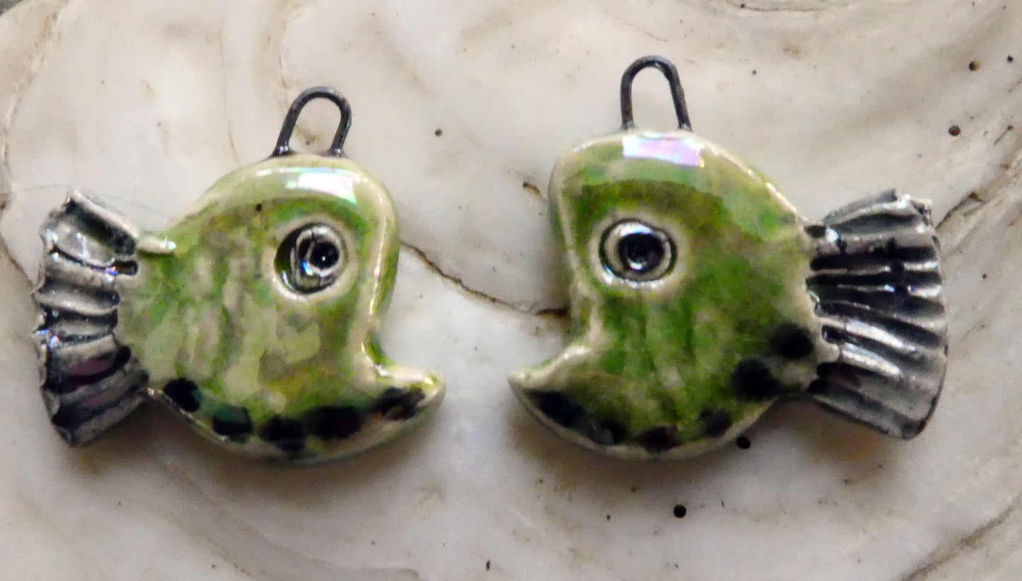 Ceramic Lustrous Curly Nose Fish Earring Charms - Green Crackle
