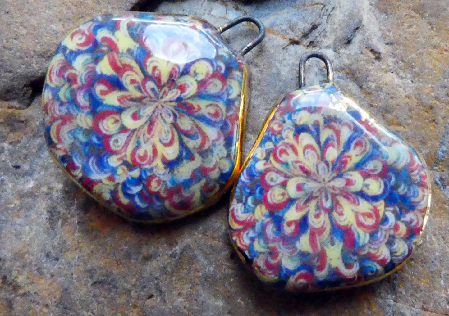 Ceramic 70's Paisley Pattern Decal Charms -#5