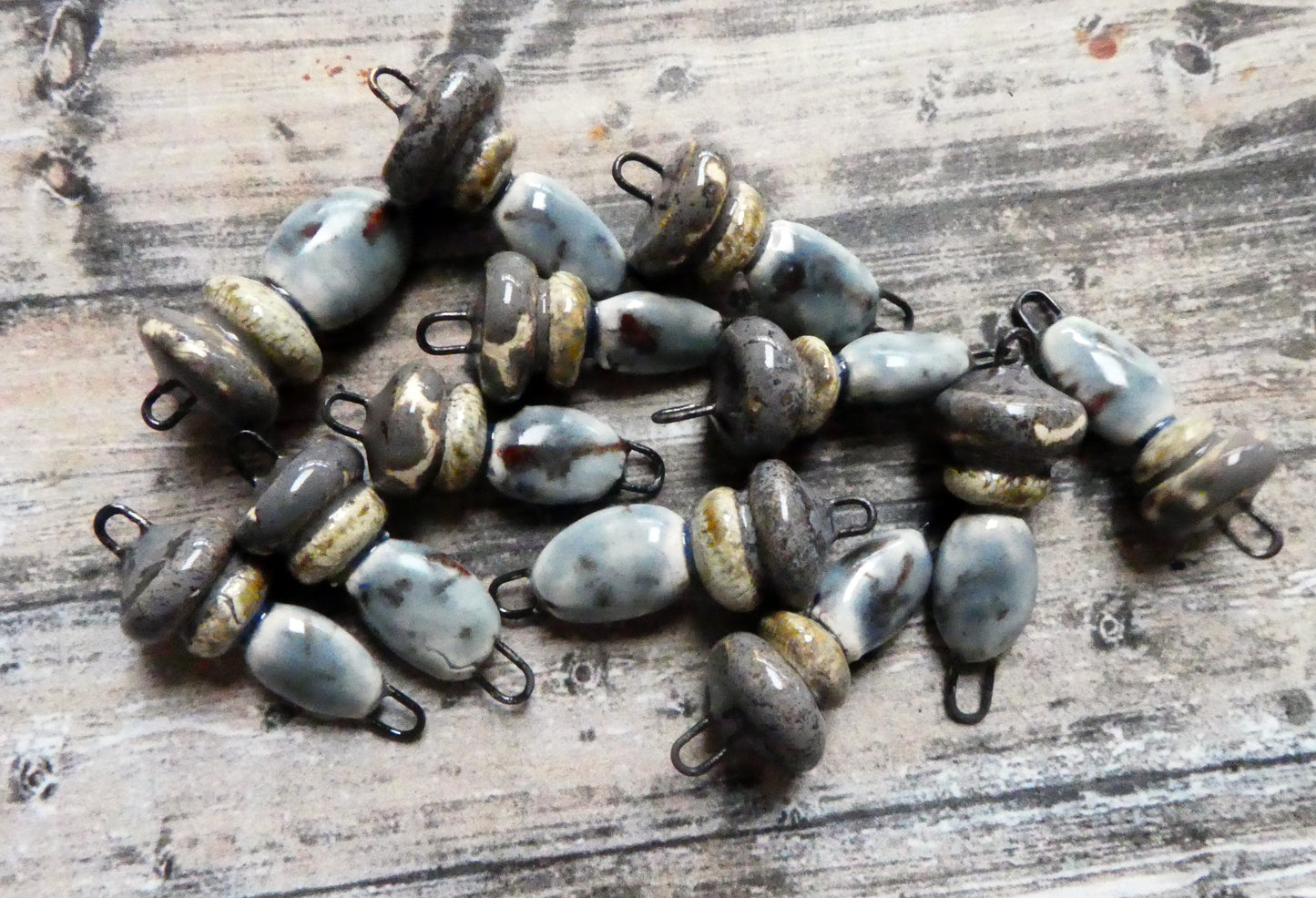 Ceramic Pebble Stack Connectors
