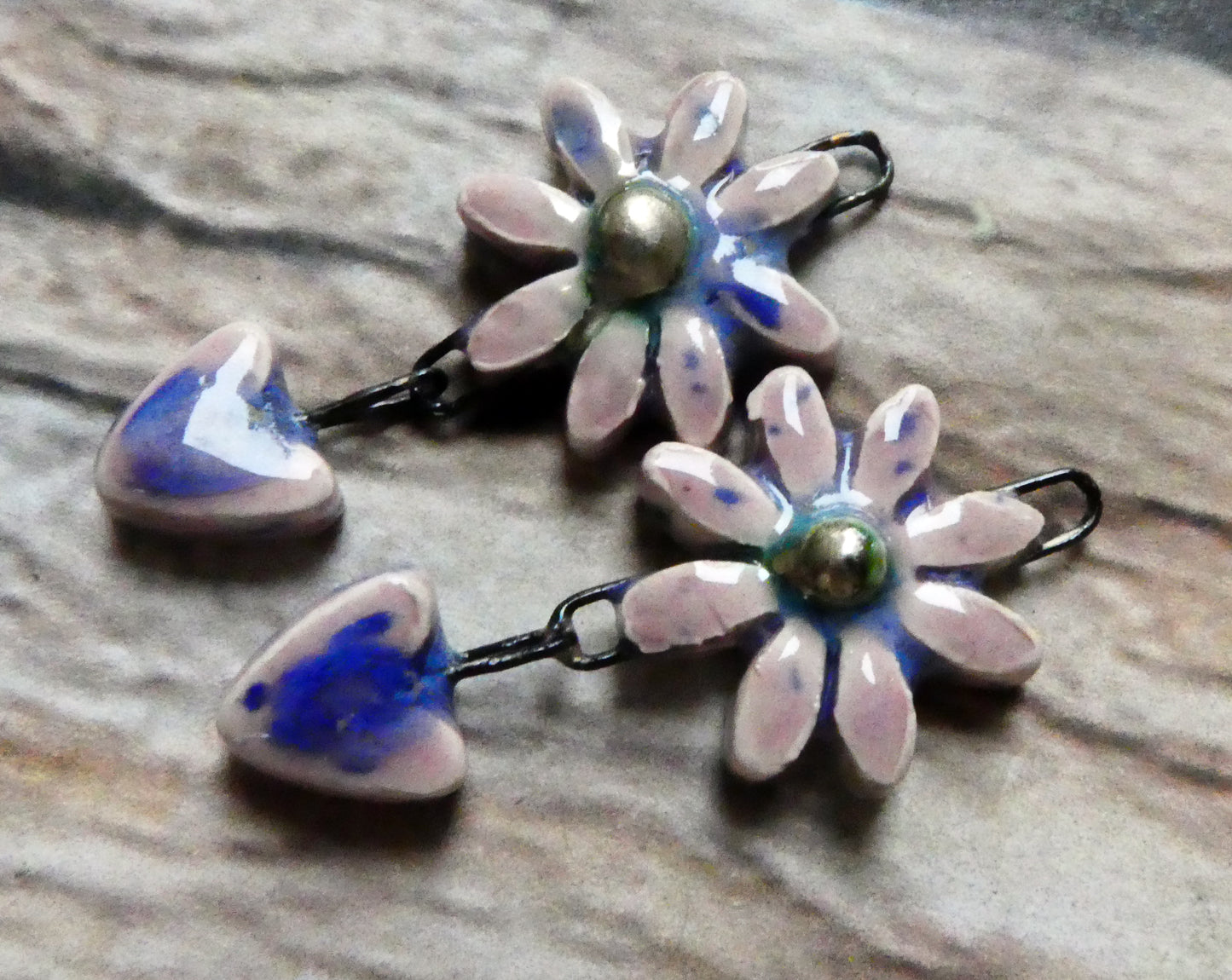 Ceramic Flower and Heart Dangles - Berry Berry Pie
