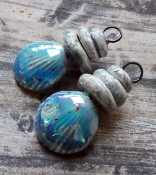 Ceramic Lustrous Pebble and Shell Charms - Tahiti Grape