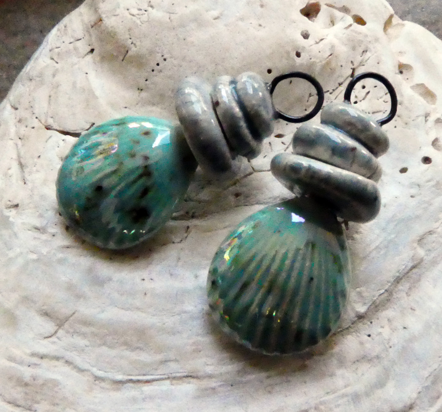 Ceramic Lustrous Pebble and Shell Charms - Blue Guppy