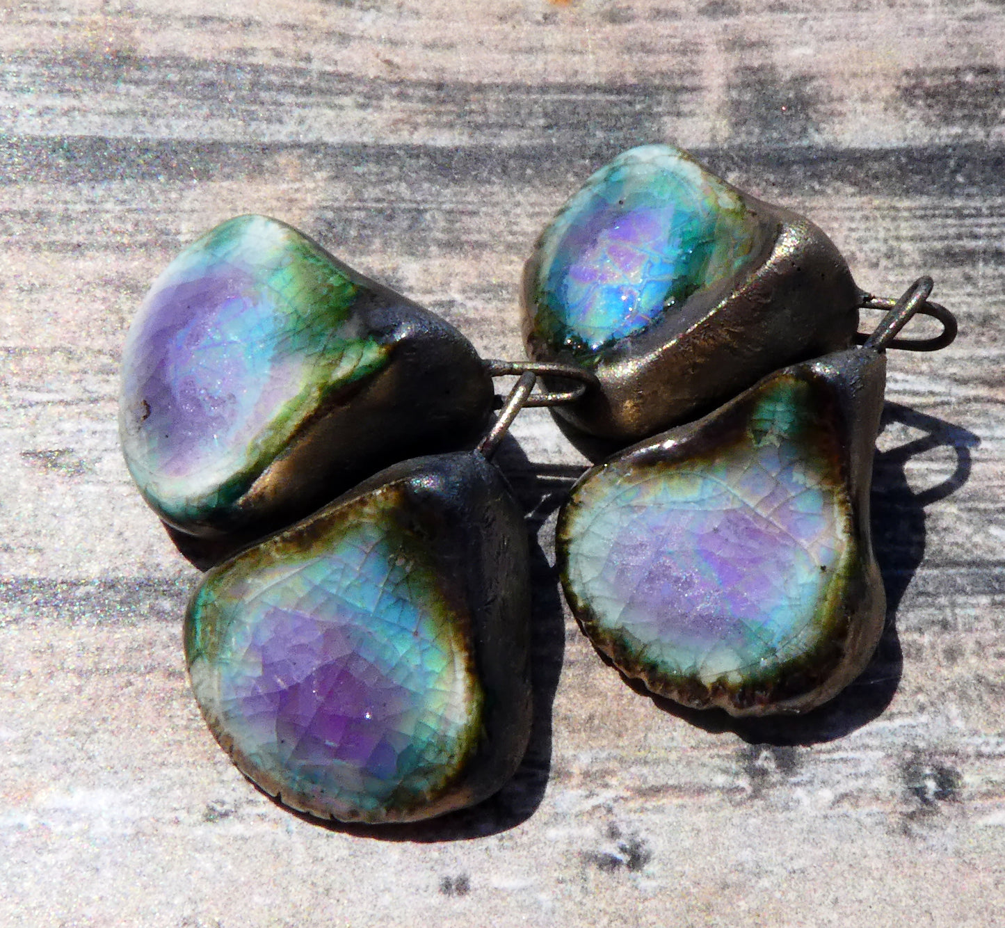 Ceramic Lustrous Shell Belly Charms - Amethyst